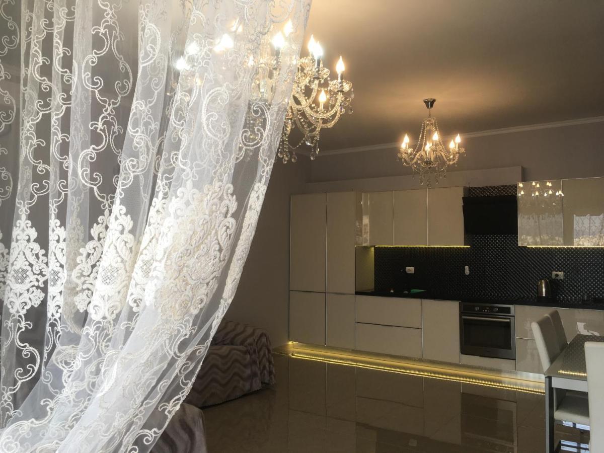 Royal Queen And King Luxury Apartment Саранда Экстерьер фото